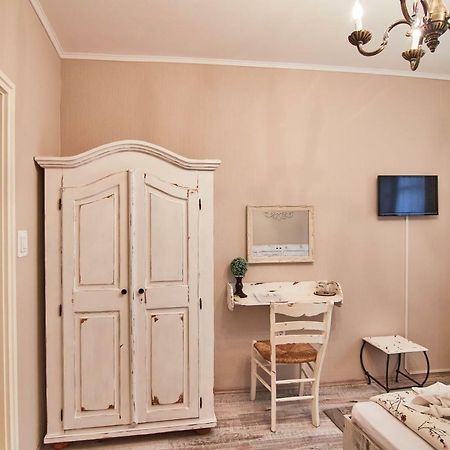 Abraham Vintage Szobák&Apartmanok Pecs Bagian luar foto