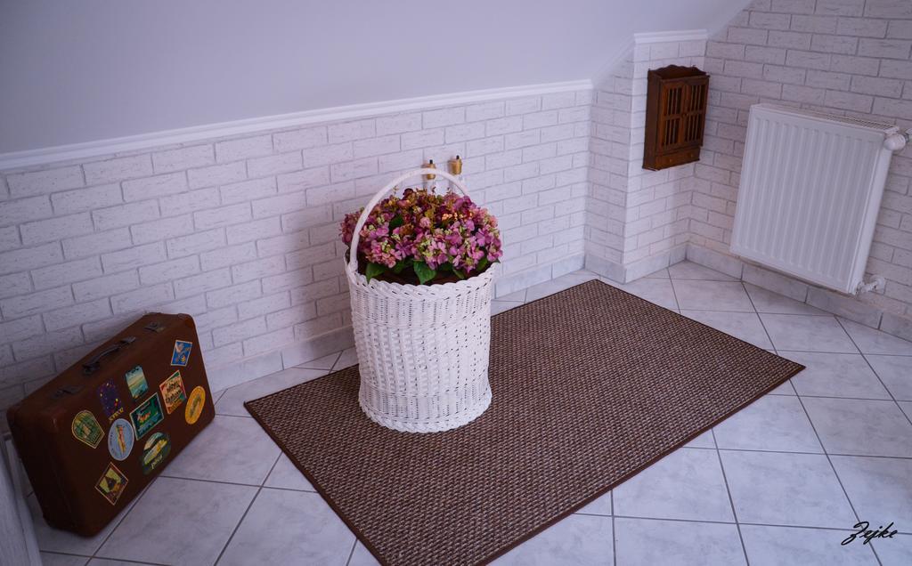Abraham Vintage Szobák&Apartmanok Pecs Bagian luar foto