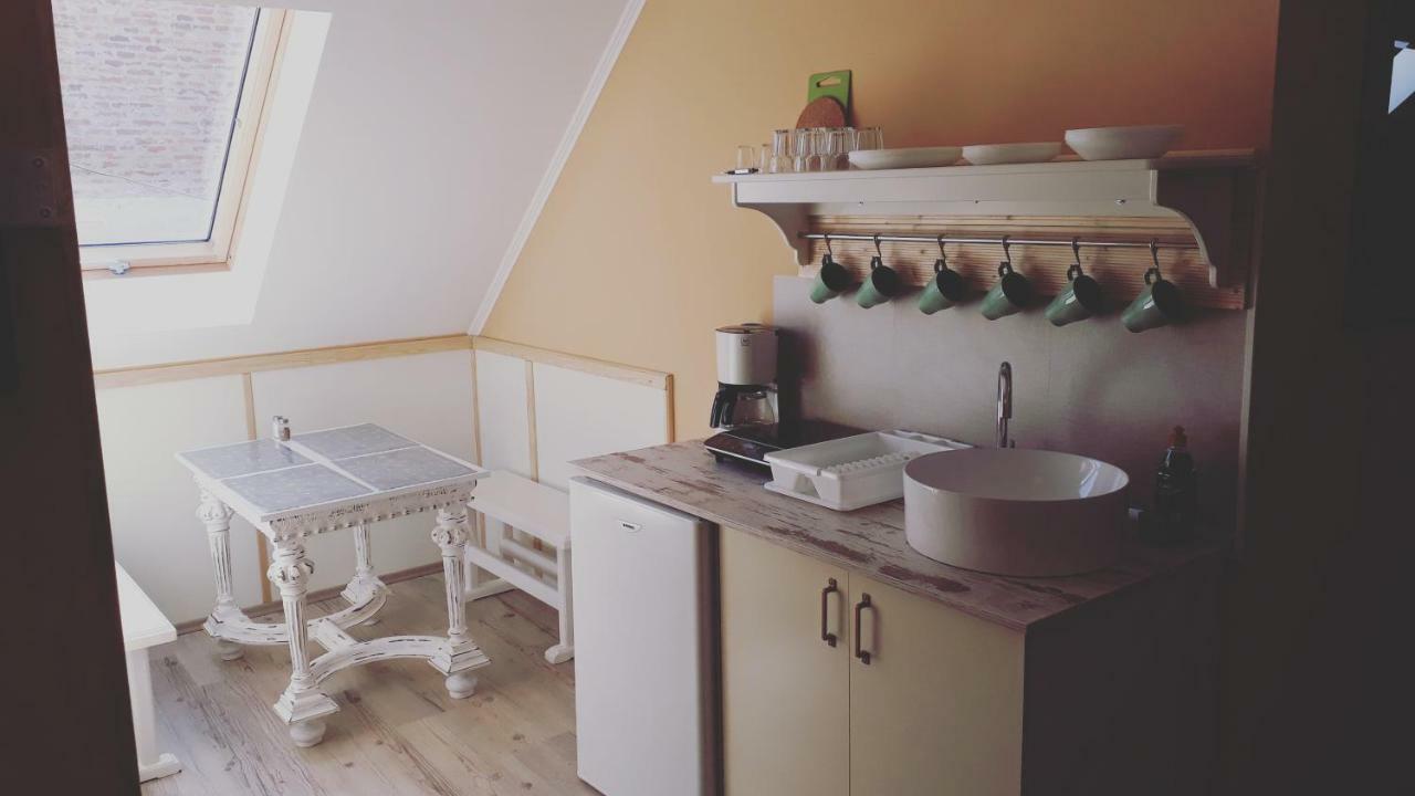 Abraham Vintage Szobák&Apartmanok Pecs Bagian luar foto