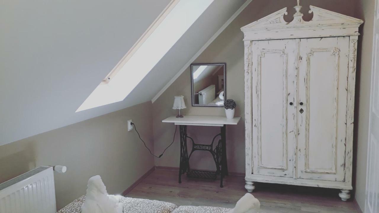 Abraham Vintage Szobák&Apartmanok Pecs Bagian luar foto